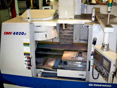 The Daewoo DMV 4020 Vertical CNC Mill With Pallet Changer